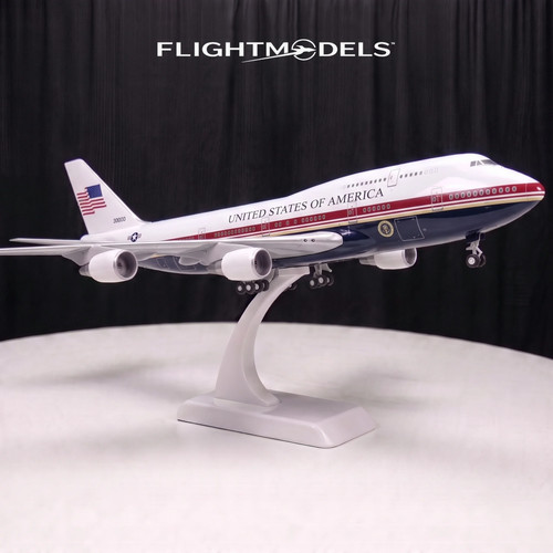 Boeing 747 25b air - us,